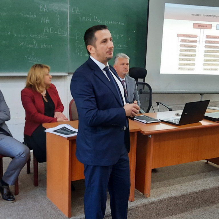 Fakulteti-i-Edukimit-6