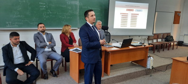 Fakulteti-i-Edukimit-6